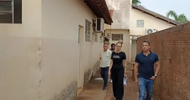 Em Naviraí, prefeito eleito visita posto e se compromete a melhorar gestão da Saúde