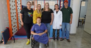 Com foco na inclusão, Vicentina busca conhecimento para implantar no centro de apoio ao autista