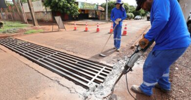 Dourados: Prefeitura faz reparos em bocas de dragão que incomodavam moradores