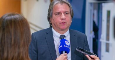 Pesquisa aponta Caravina entre os três deputados mais bem avaliados de MS