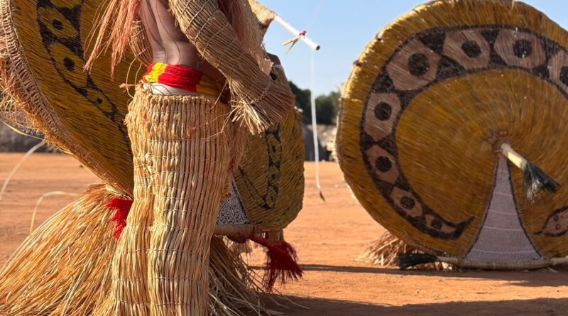 Casa Cuiabana recebe a exposição “Yakuni: Máscaras Sagradas e a Espiritualidade Mehinaku”