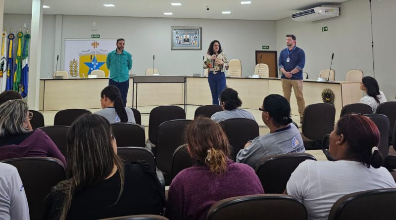 Sanesul: Capacitação em Iguatemi orienta agentes de saúde sobre uso correto da rede de esgoto