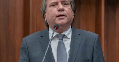 Caravina entre os três mais votados do MS, aponta 1ª pesquisa de 2026