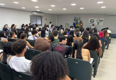 Governo amplia vagas e convoca 750 novos estudantes para receber bolsas de estudo no MS Supera
