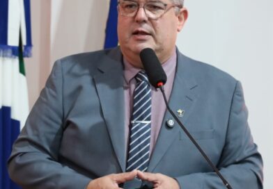 Ação do mandato de Rogério Yuri garante convênio de R$ 9,5 milhões para asfaltar Jardim Pelicano e Carisma