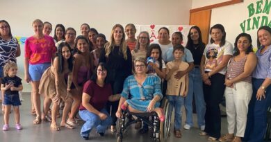 Vicentina: Casa Acolher celebra dia com mães atípicas no centro de atendimento à pessoa autista
