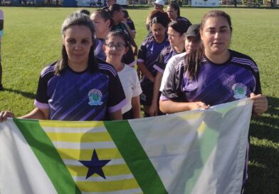 Vicentina faz história ao participar pela primeira vez de torneio estadual de futebol feminino
