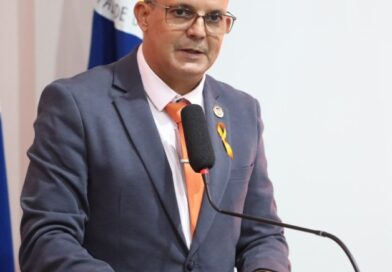Vereador cobra informações sobre mortes, escalas médicas e estrutura da UPA e Hospital da Vida