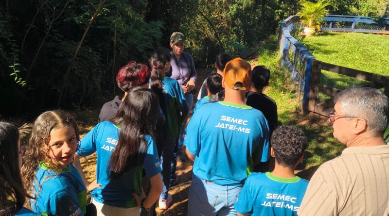 Gleba Nova Esperança: Na Semana do Meio Ambiente, Escola Jovelino vai ao Sítio Ecológico