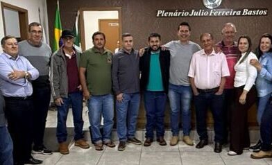 Deputado Zé Teixeira e lideranças do setor rural mantém encontro em Vicentina