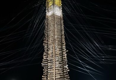 Jateí termina de montar fogueira gigante e anuncia programação de sua maior festa