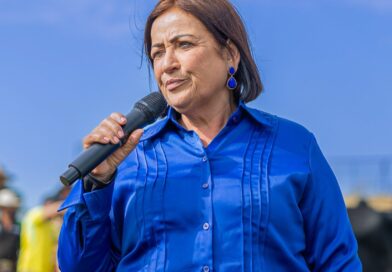 Prefeita Cileide, de Jateí, agradece público e destaca sucesso da Festa da Fogueira 2026