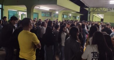 Escola Aberta: Bernadete, de Jateí, fecha semestre unindo comunidade e mostrando conhecimento