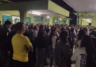 Escola Aberta: Bernadete, de Jateí, fecha semestre unindo comunidade e mostrando conhecimento
