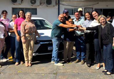 Em Jateí, Prefeitura promove entrega de mais três automóveis e a cessão de duas camionetas