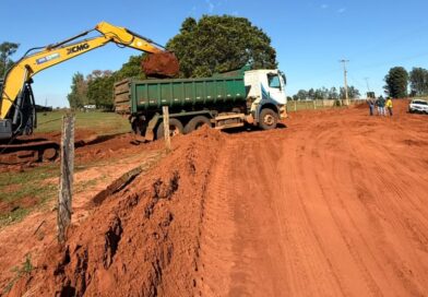 Atenção às estradas rurais: Prefeitura de Vicentina investe em mobilidade no campo