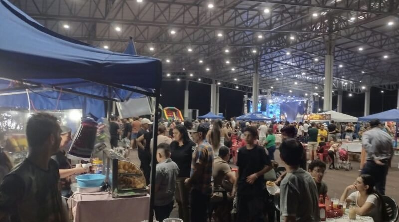 Com atração musical, Vicentina faz feira neste dia 28 no espaço coberto do centro de eventos