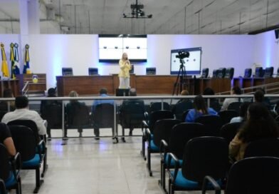 Legislativo douradense recebe ciclo de palestras do MPMS sobre direitos das mulheres na política