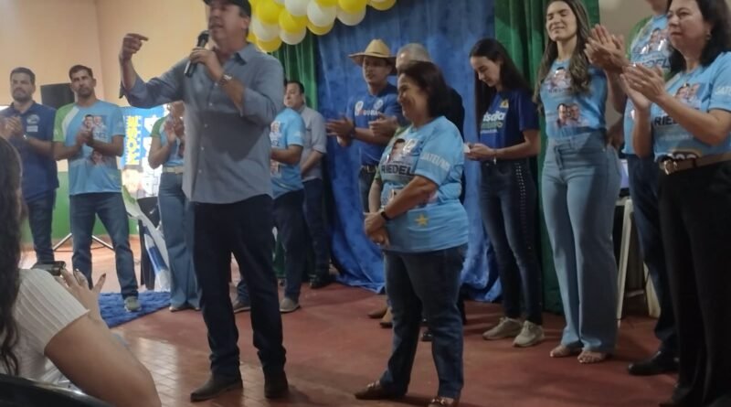 Campanha em Jateí une situação e oposição em favor da reeleição de Riedel governador