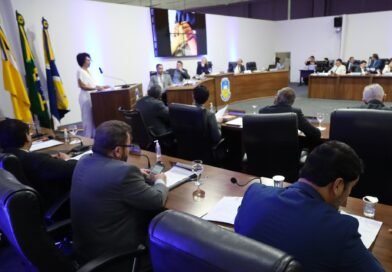 Setembro Amarelo: Câmara de Dourados entrega Prêmio Destaque em Saúde Mental